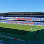 川崎フロンターレの選手2人、スタッフ2人の新型コロナ感染症の陽性判定を発表。スーパーカップはスクリーニング検査を実施へ。